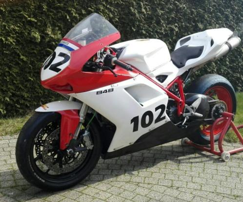 Ducati 848 met evo blok circuitmotor racer ducati clubraces