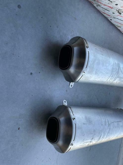 Ducati 84810981198 dempers OEM nieuw