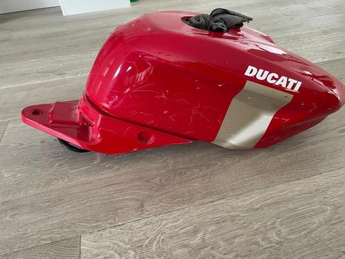 Ducati 84810981198 tank