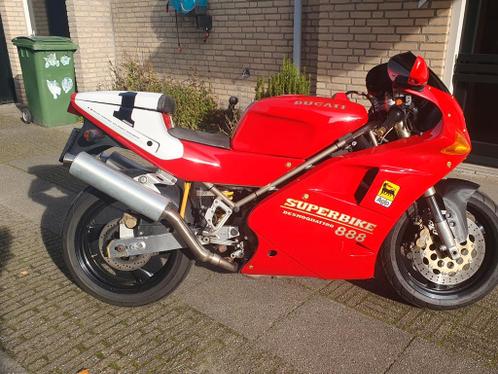 Ducati 888 strada, inruil BMW R1200GS mogelijk.