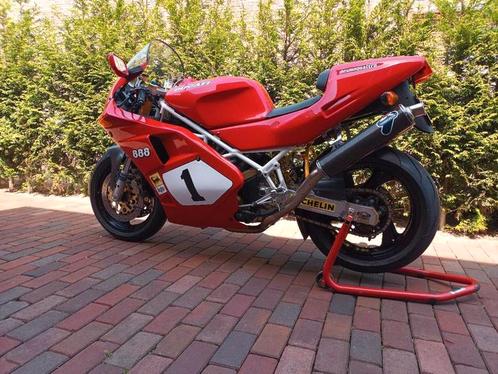 DUCATI 888SP4