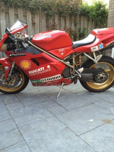 Ducati 916 Biposto ( Dietsmann replica).