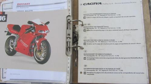Ducati 916 werkplaatsboek ,folder alle types 1994 en all 916