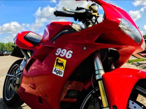 Ducati 996