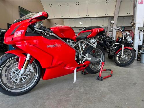 Ducati 999 ( 15500 km)  verzamel-objecten