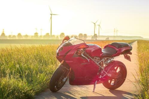 Ducati 999 Biposta Ohlins  2004