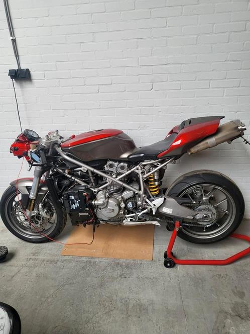 Ducati 999  cafracer