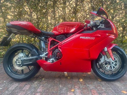 Ducati 999 facelift van eerste eigenaar gekocht