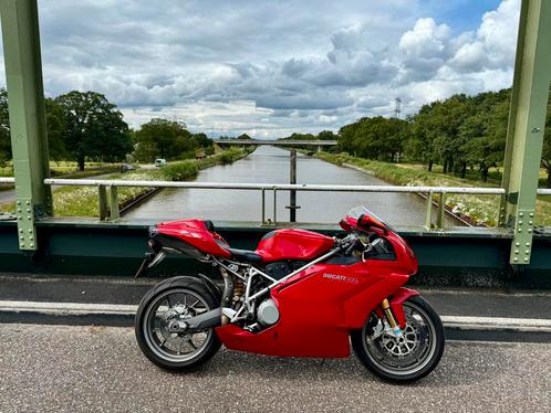 Ducati 999S dealer onderhouden met termignoni uitlaat