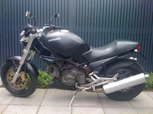Ducati Dark M600