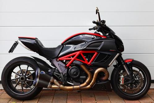 Ducati DIAVEL 1200 ABS TERMIGNONI (bj 2011)