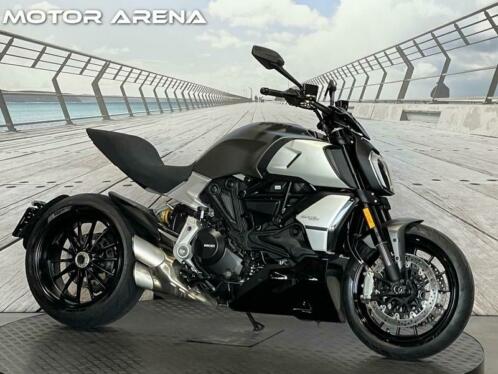 DUCATI DIAVEL 1260 (bj 2019) QUICKSHIFTER NIEUWSTAAT