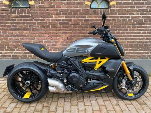 DUCATI DIAVEL 1260 S (bj 2022) NL  BTW steel and black