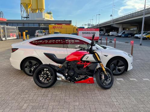 Ducati Diavel 1260S