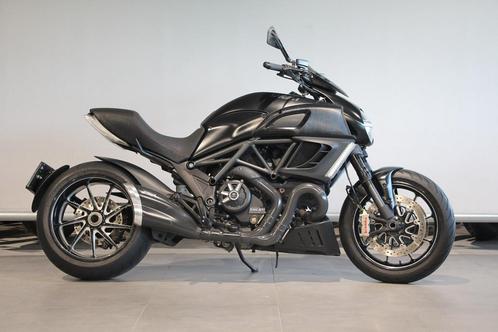 Ducati DIAVEL (bj 2012)