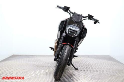 Ducati Diavel Carbon 1200 ABS Termignoni (bj 2014)
