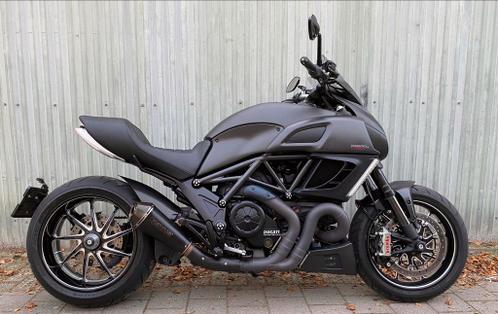 Ducati Diavel Carbon