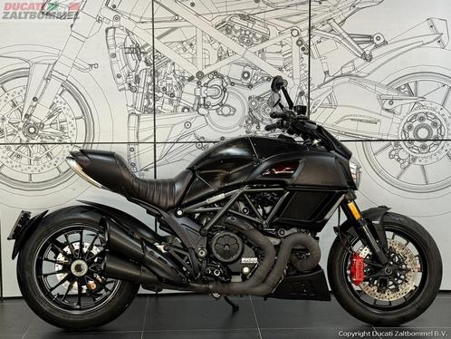 Ducati DIAVEL DIESEL (bj 2017)