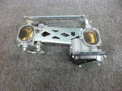Ducati Diavel Gasklephuis 2011 - 2015 (NO 201111977)
