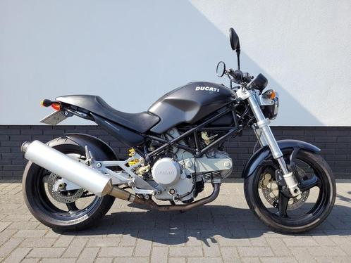 DUCATI DUCATI MONSTER 620 -zeer weinig km (bj 2003)