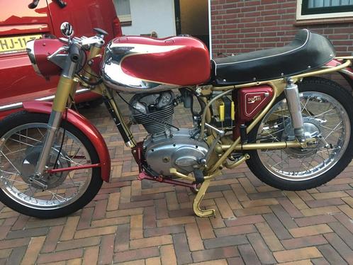 Ducati elite 200 cc met NL papieren