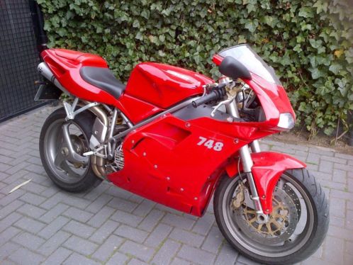 DUCATI - H3 748 Biposto uit 2002 met maar 15.426 KM 