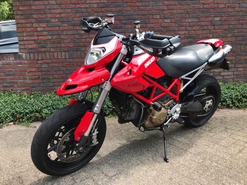 Ducati hypermotard 1100 MOET NU WEG