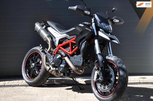 Ducati Hypermotard 821 ABS
