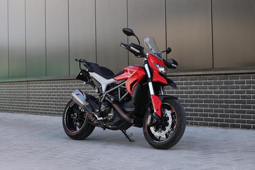 Ducati Hyperstrada 939 (veel extras)