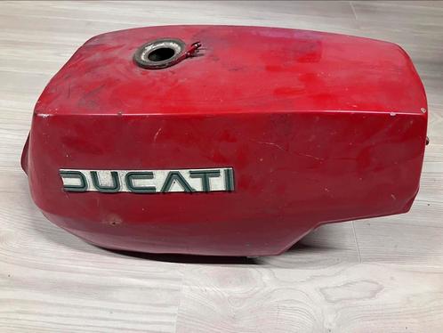 Ducati Koningsasser 860GT restauratieproject mt NL kenteken