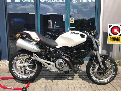 DUCATI M 1100 ABS (bj 2010) Monster 1100  Origineel NL