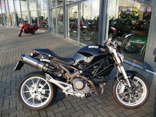 DUCATI M 1100 (bj 2009)