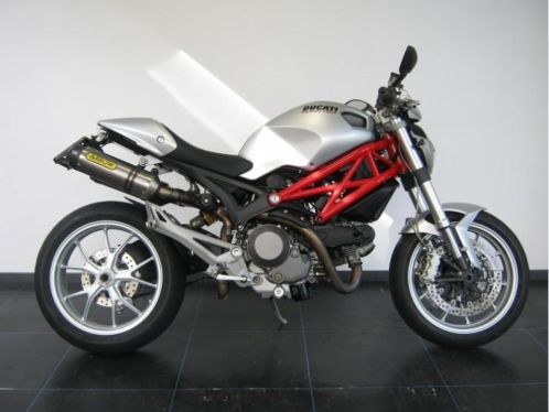 Ducati M1100 M 1100 Monster (bj 2009)