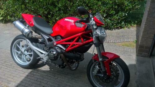 Ducati Monster 1100 12.363 km  Rizoma Onderdelen