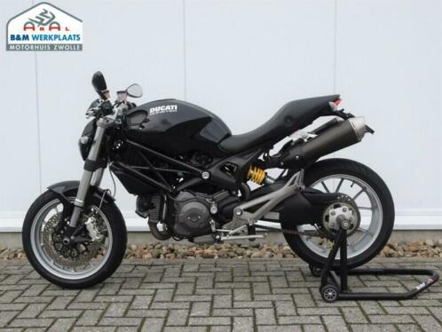 Ducati Monster 1100 2009 M1100  Black Friday E 500 kor