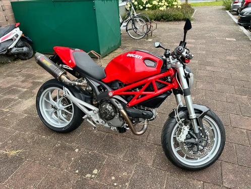 Ducati Monster 1100