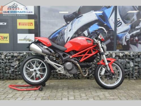 Ducati Monster 1100 ABS (bj 2010, 33.200km)