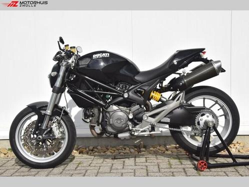 DUCATI MONSTER 1100 bj 2009