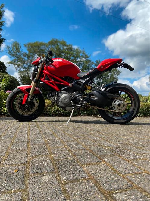 Ducati Monster 1100 EVO 2013