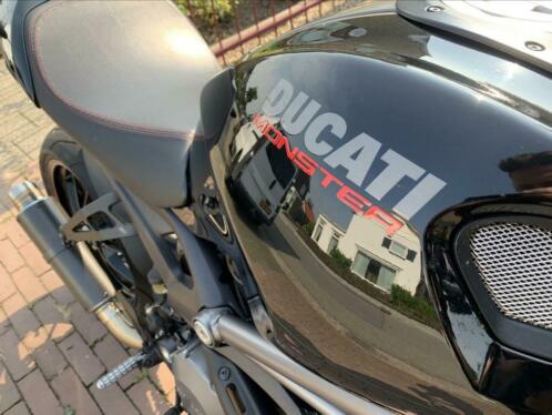 Ducati Monster 1100 EVO