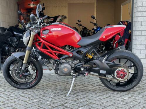 Ducati monster 1100 EVO