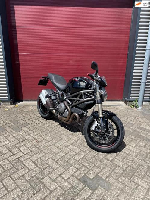 Ducati Monster 1100 evo ABS