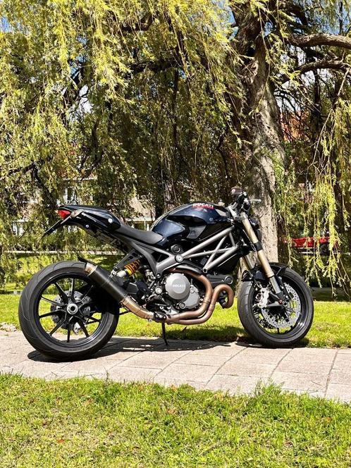 Ducati Monster 1100 EVO ABS - SC project