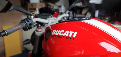 Ducati Monster 1100 EVO uit 2013 met DTC