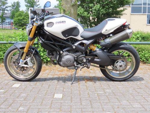 Ducati Monster 1100 S ABS Ohlins Termignoni bomvol Carbon