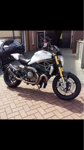 Ducati Monster 1200 S Metallic Wit met Brons Exclusief 1200S