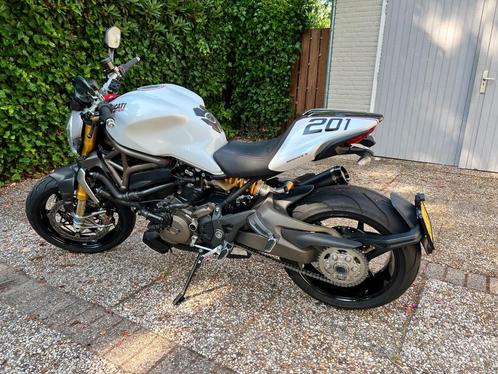 Ducati  Monster 1200S