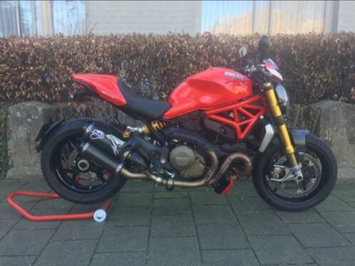 Ducati Monster 1200S Termignoni 2015 BTW motor