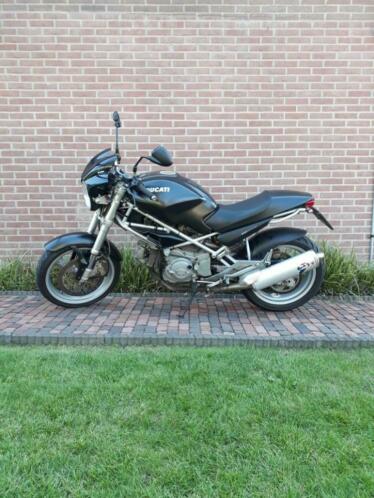Ducati monster 600