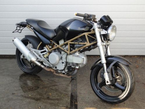 Ducati Monster 600, Matzwart Zeer nette motor, lage KM039s